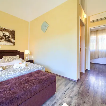 House Seascape Ii With Heated Pool Near The Sea Villa Malinska