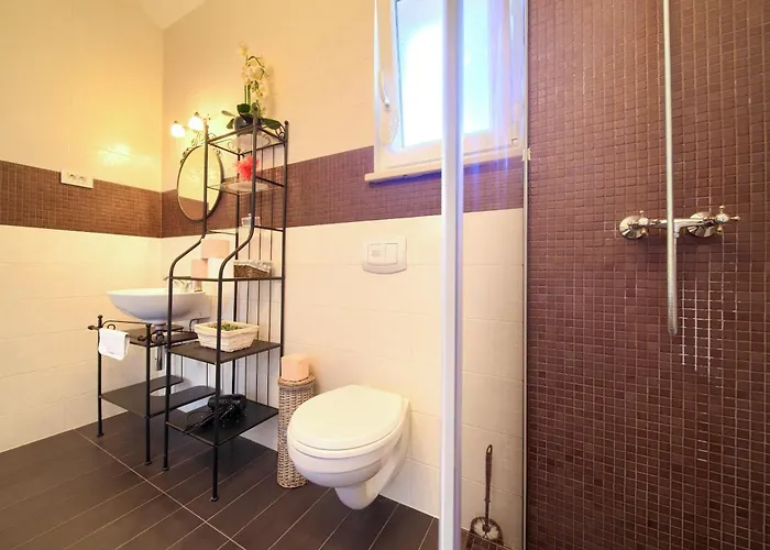 Vila House Seascape Ii With Heated Pool Near The Sea Malinska